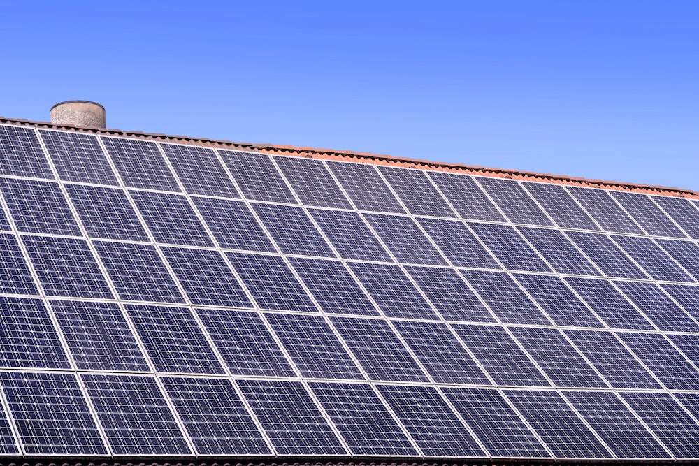 Obtenir l'autorisation pour installer des panneaux solaires : guide juridique