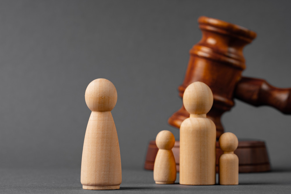 Divorce judiciaire ou à l'amiable : quelles différences et comment choisir ?