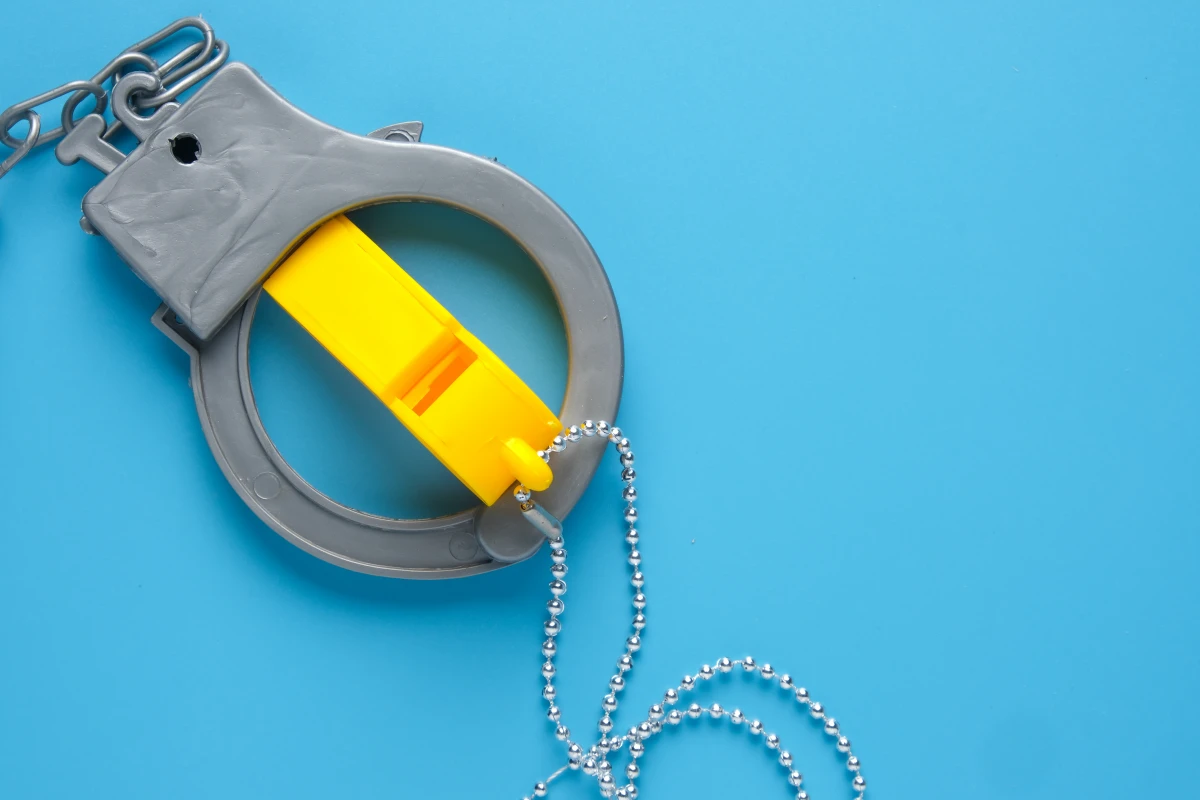 La protection des lanceurs d'alerte dans les entreprises: enjeux et perspectives